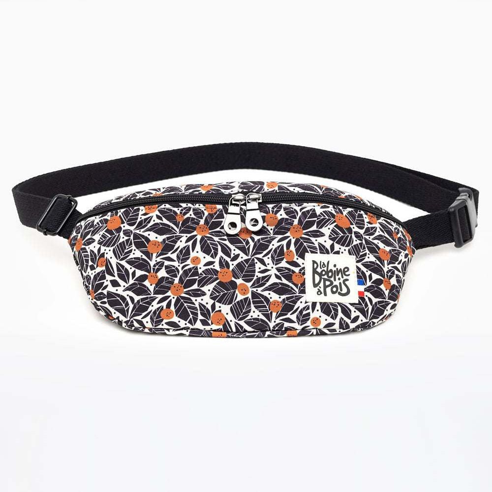 sac banane AVA en tissu recyclé déperlant à motif floral noir et camel