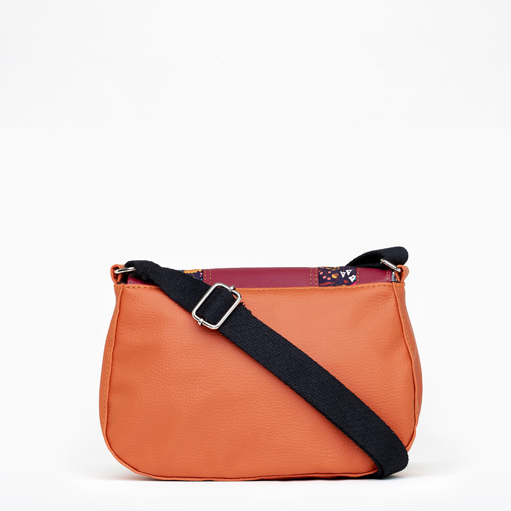 
                      
                        LOOMA Melo Bag
                      
                    