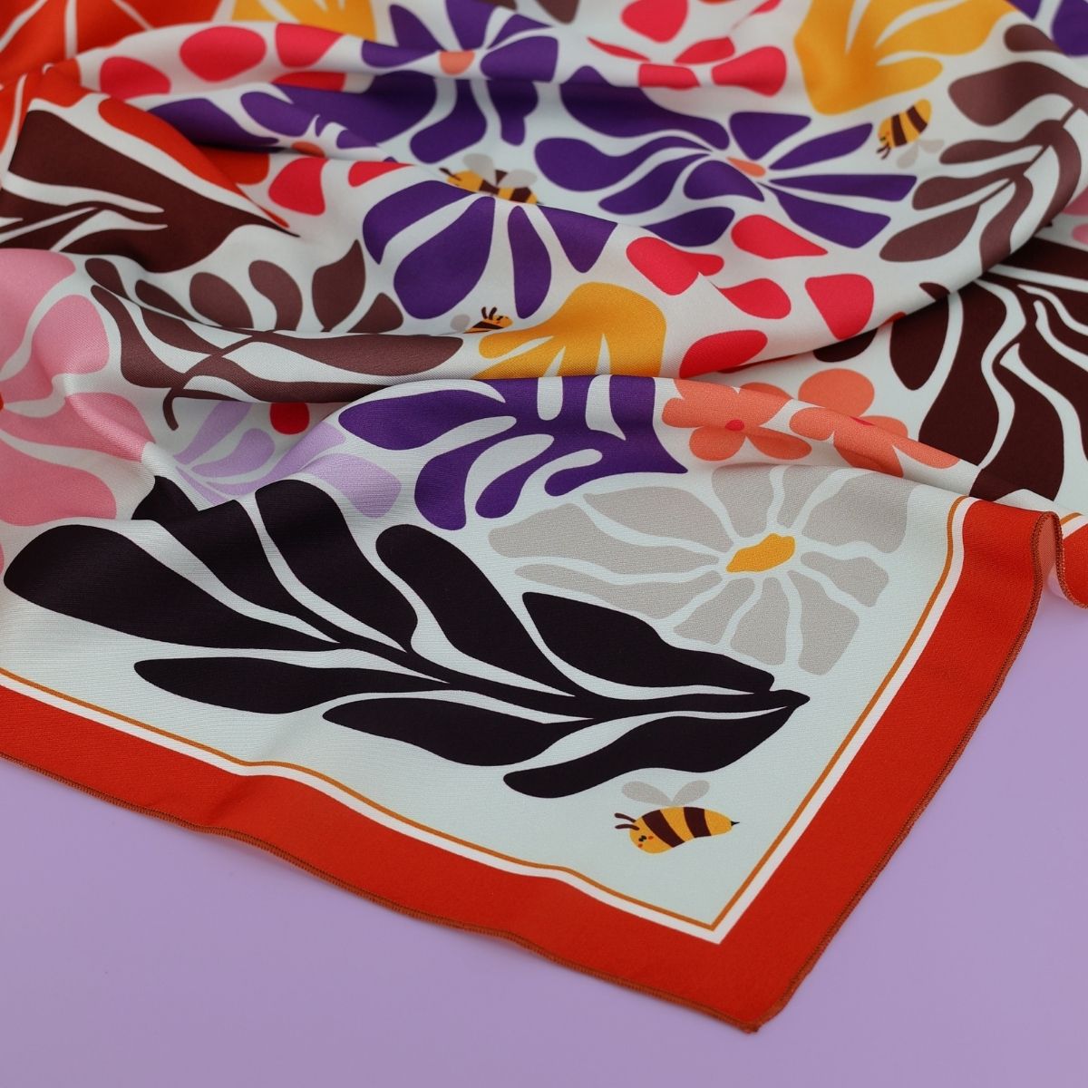 
                      
                        Foulard BUTINE
                      
                    