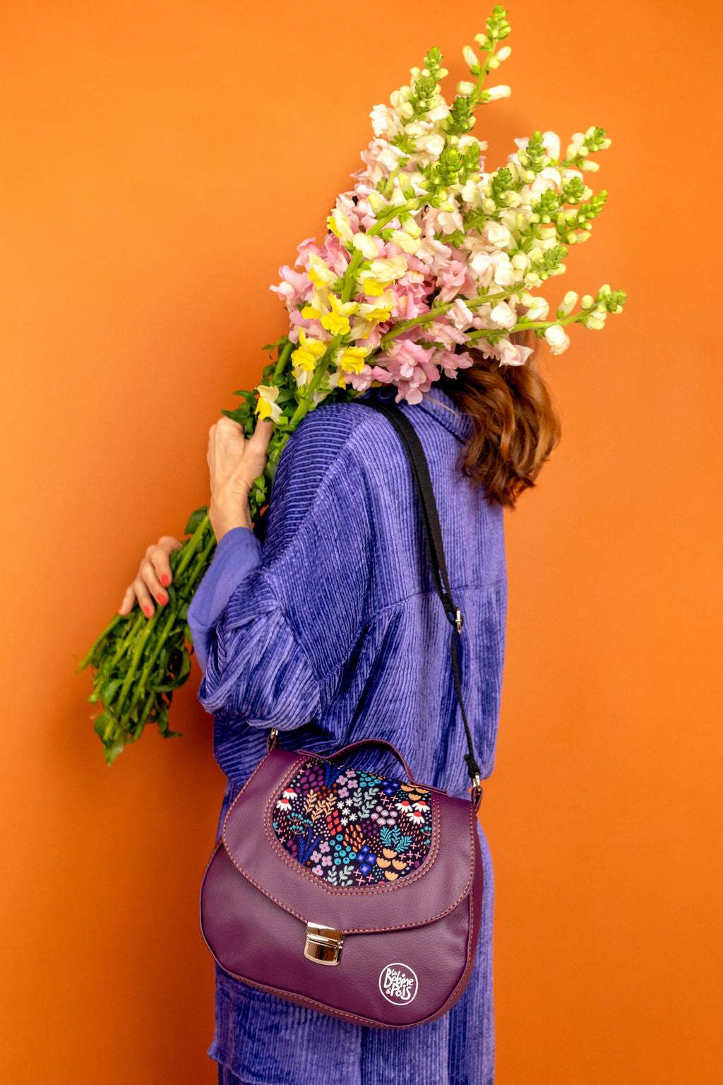 sac bandoulière Gaby Willow prune en velours français à motif floral violet