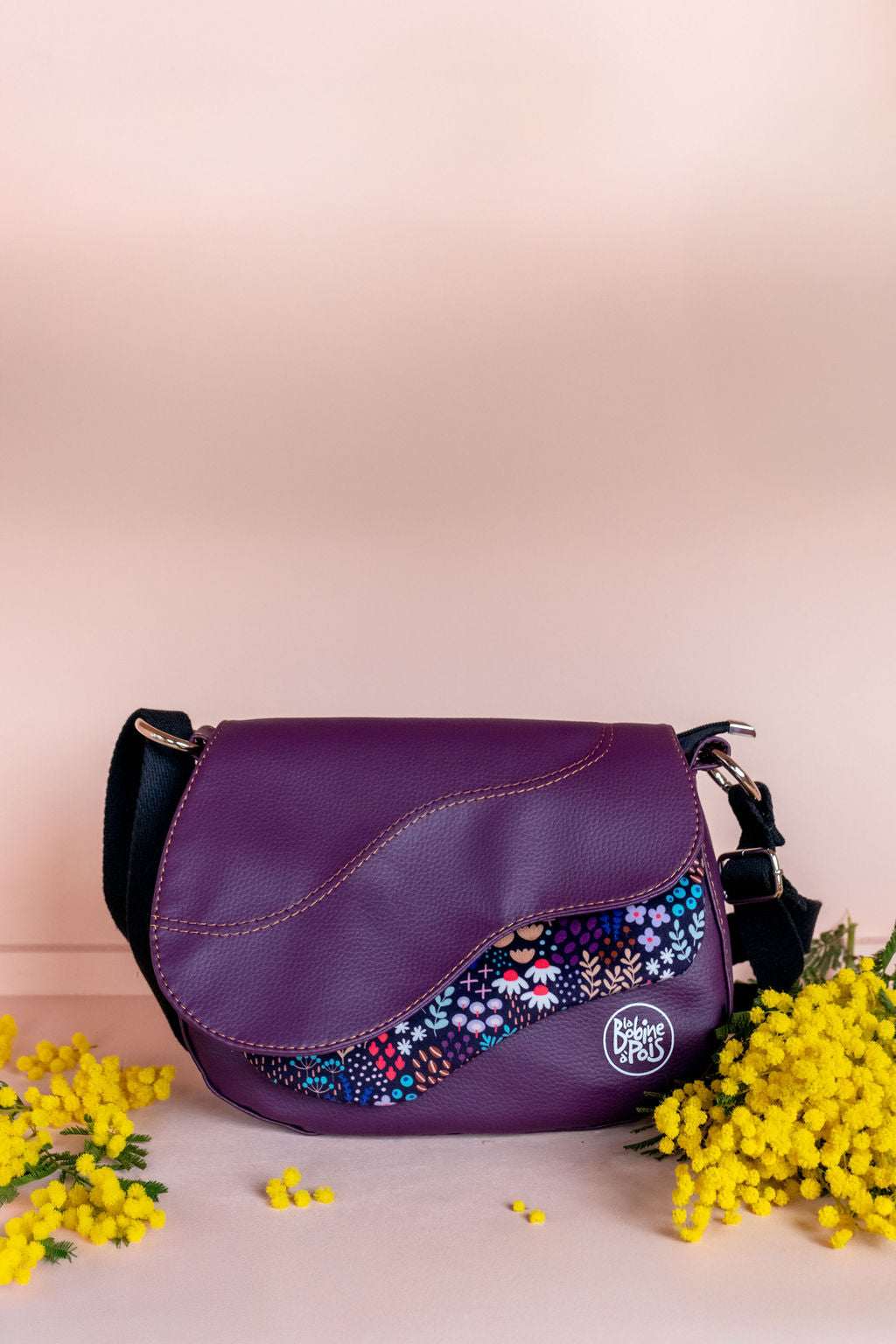 sac bandoulière personnalisable Poly WILLOW en velours français à motif floral violet