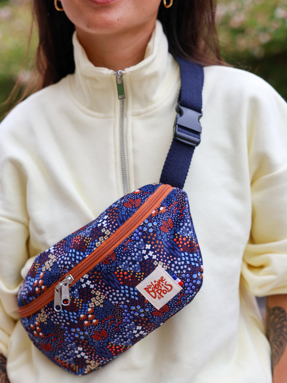 
                      
                        Sac Banane LISON
                      
                    