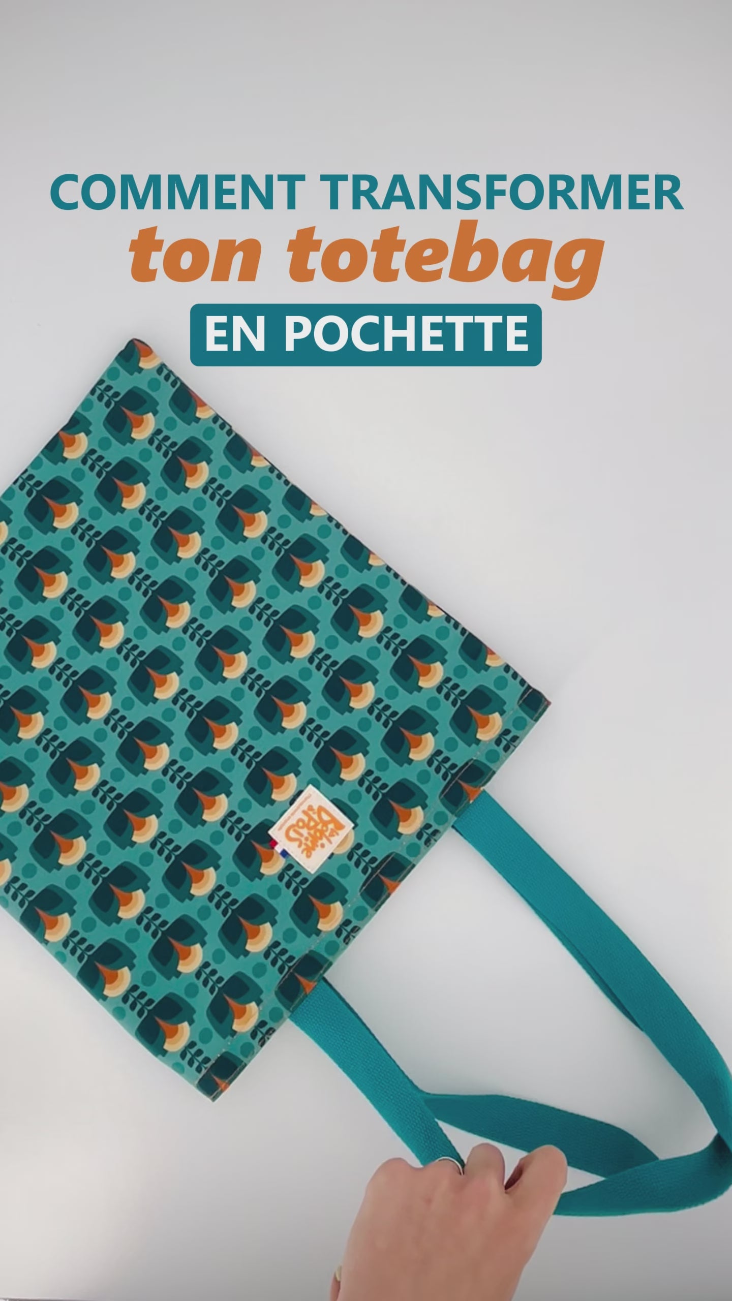 
                      
                        Load and play video in Gallery viewer, ARTIC tote bag
                      
                    